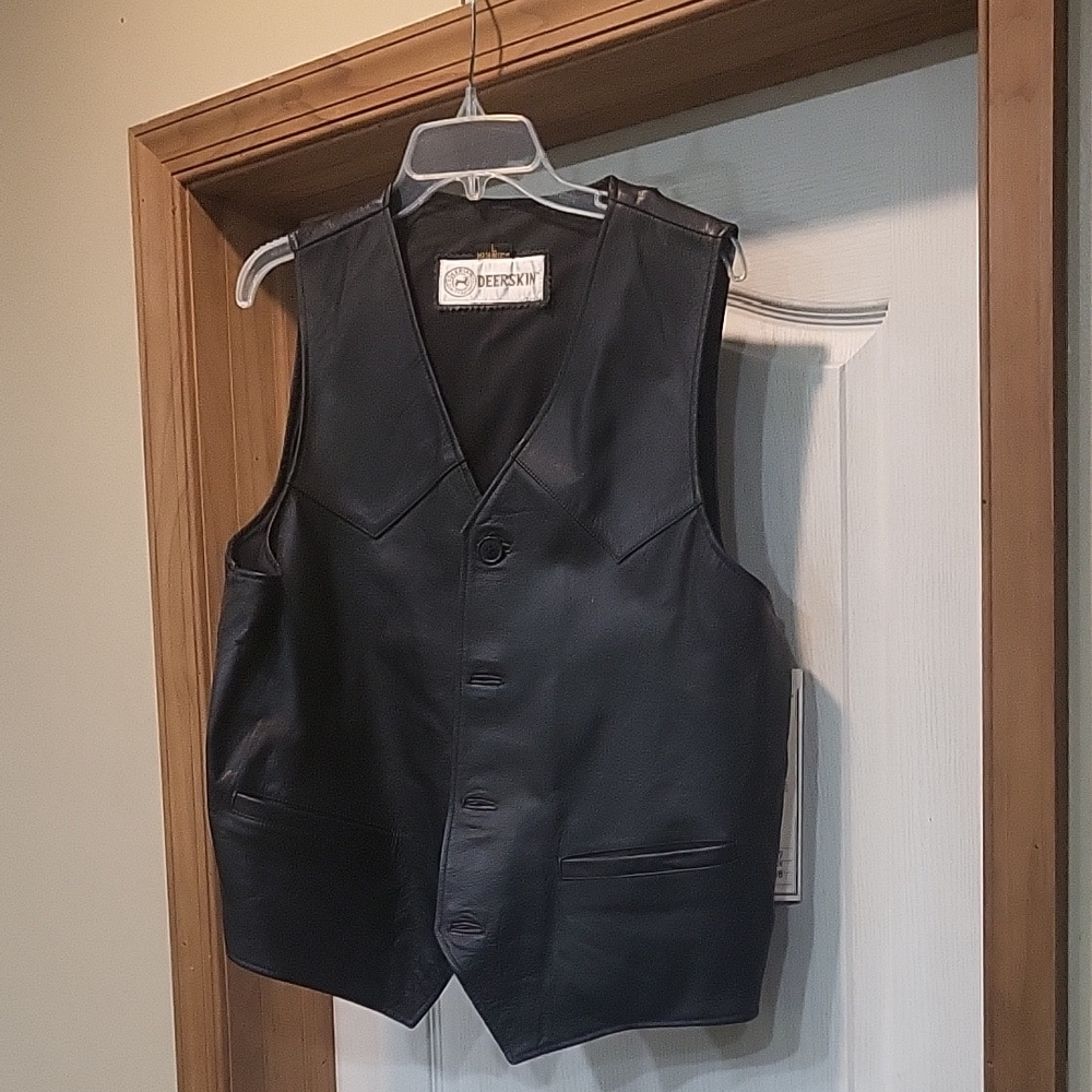 NWT Vintage Deerskin Black Quality Leather Vest Button Biker Men’s  L Large